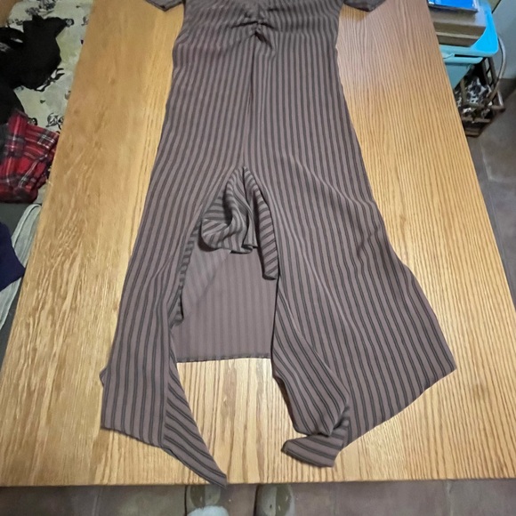 Zara Ruffled Ruched Dress In Striped Brown- Size large - Picture 7 of 7